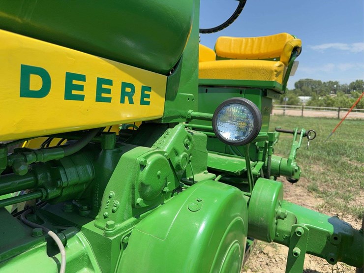 john-deere-530-image-34