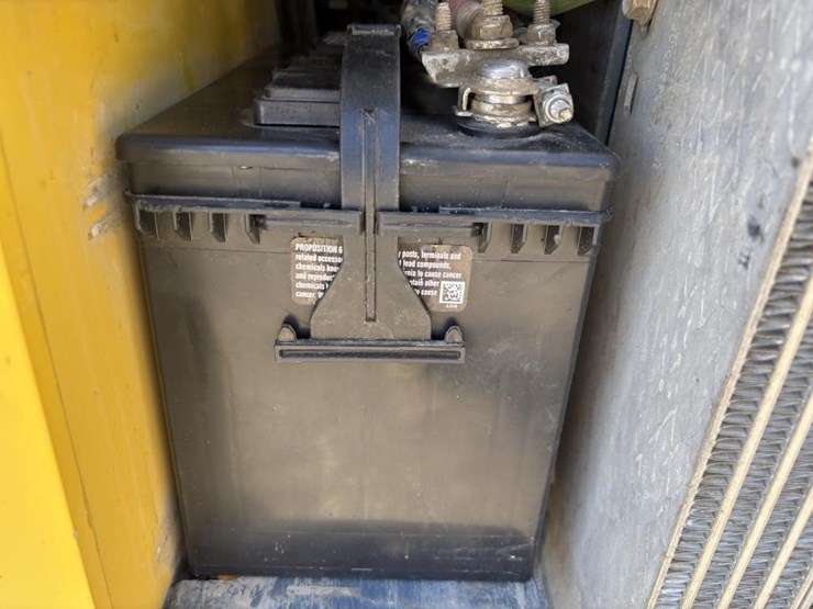 2018-yanmar-s220r-image-36