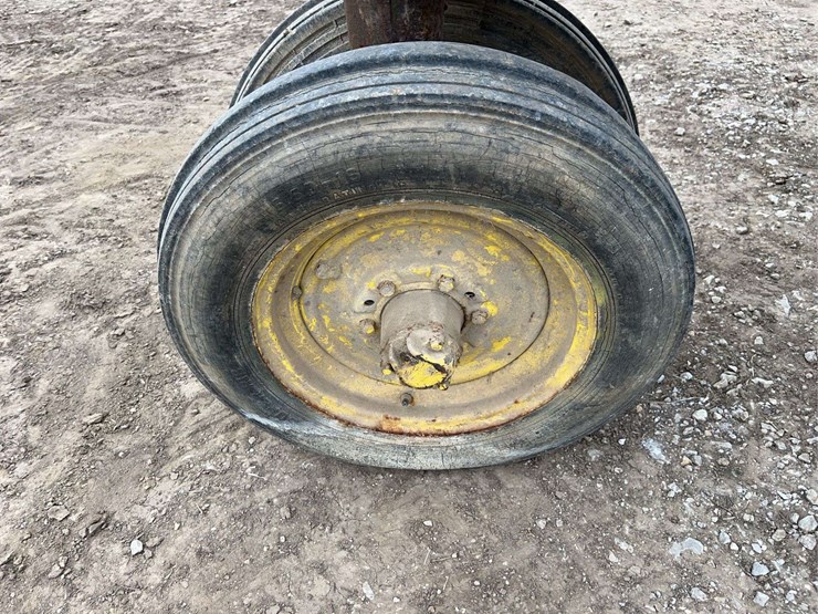 john-deere-model-a-image-15