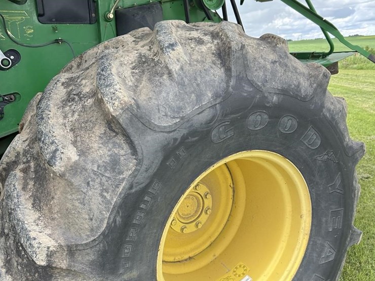 2007-john-deere-9760-sts-image-13