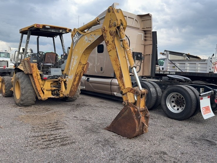 caterpillar-416c-image-11