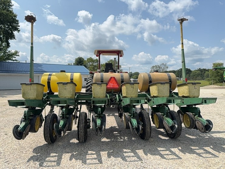 john-deere-7000-image-4