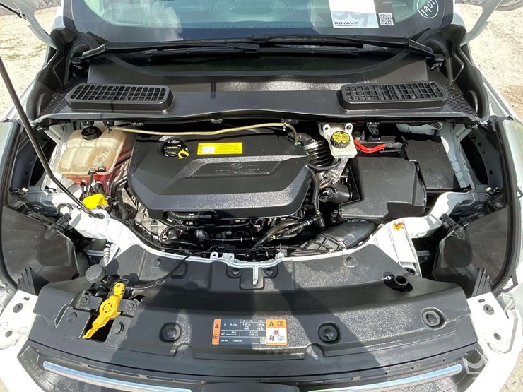 2016-ford-escape-image-7