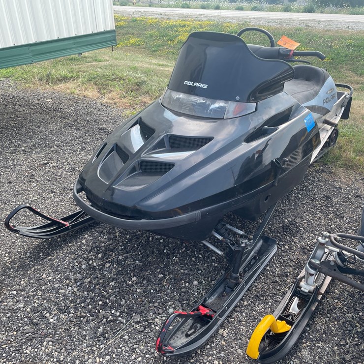 #2384 • 2000 Polaris RMK 800 Snowmobile