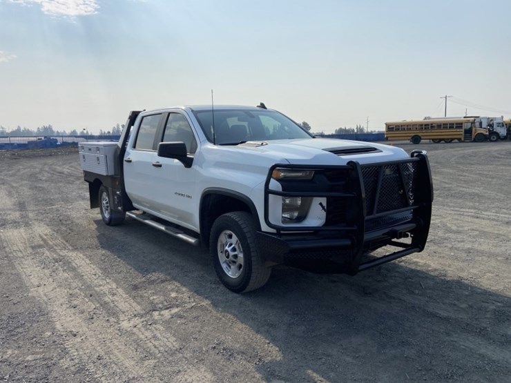 2020-chevrolet-silverado-2500-image-6