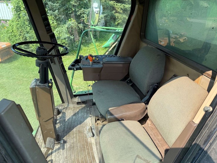 john-deere-9500-image-40