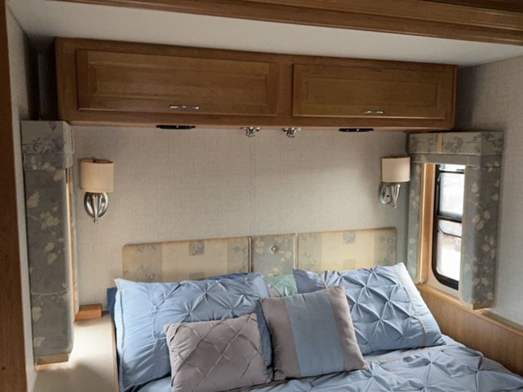 #3002-•-2007-fleetwood-southwind-32'-motor-home-image-46