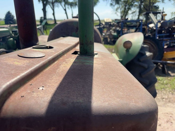 john-deere-70-image-19
