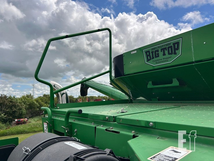 2007-john-deere-9760-sts-image-54