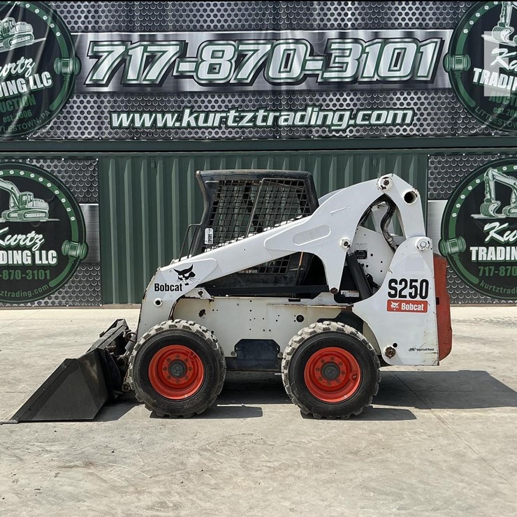 2005 BOBCAT S250