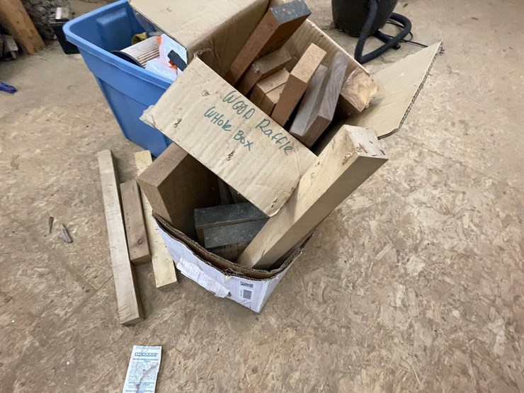 #7113-•-misc.-wood-shop-items-image-6