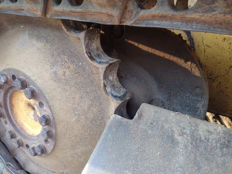 deere-650j-lt-image-25