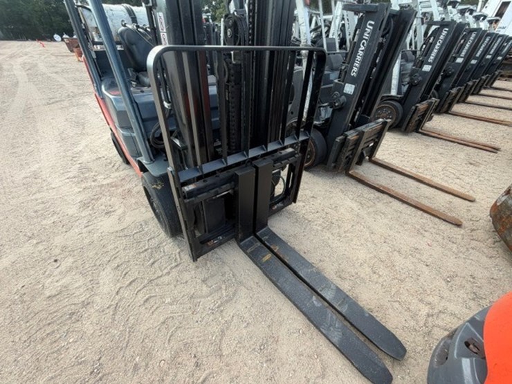 #2072-•-toyota-8fgcu3d-forklift-image-7