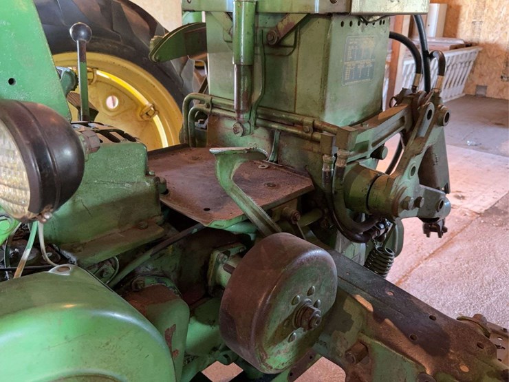 john-deere-530-image-37