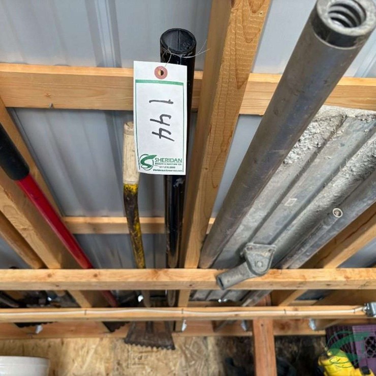 Cement Bull Float and Roofing shovels