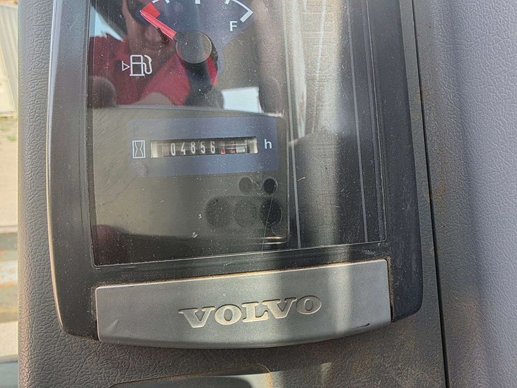 2007-volvo-ecr88-image-52