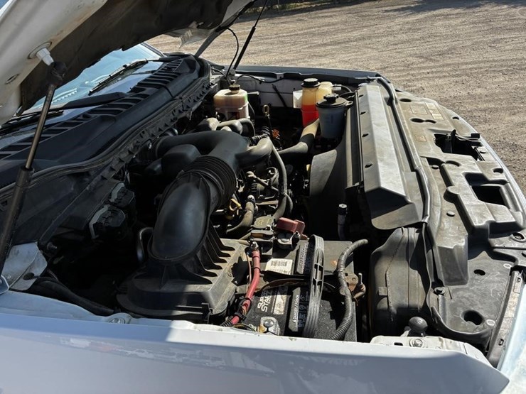 2018-ford-f550-xlt-image-12