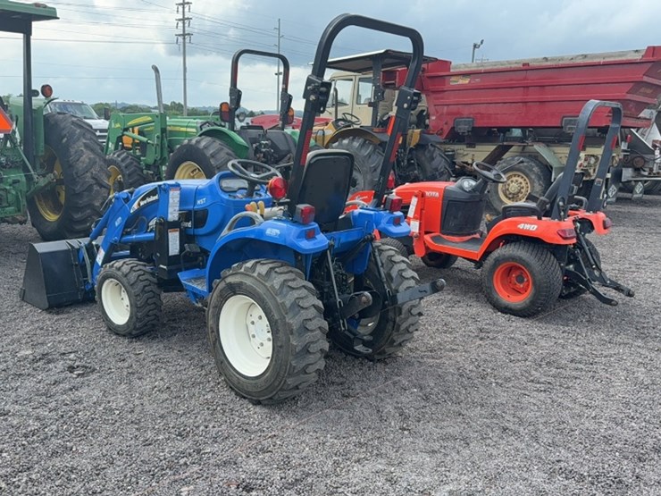new-holland-tc24da-image-9