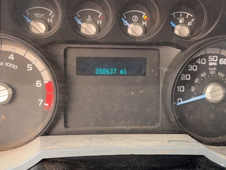 2012-ford-f250-image-26
