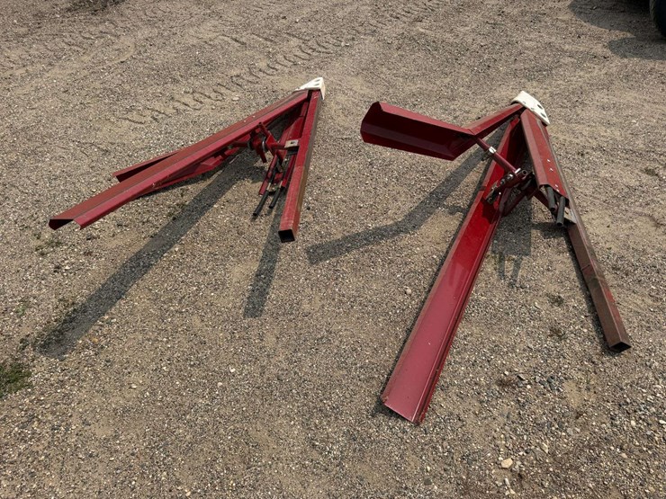 2003-model-1020-bean-head,-30’-fore-and-aft,-full-poly-underneath,-double-drive-image-16