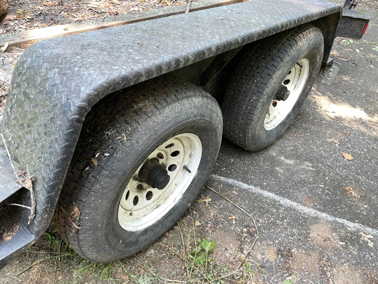#7003-•-2000-felling-tandem-axle-trailer-(mn-title-in-delay)-image-17
