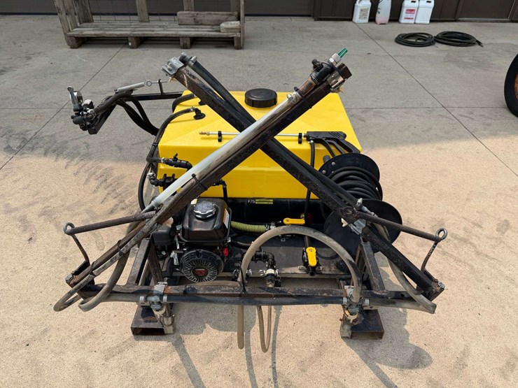 f/s-manufacturing-utv-sprayer,-50-gallon-tank,-8’-boom,-fence-line-nozzle,-honda-gx120-engine,-wand,-image-9