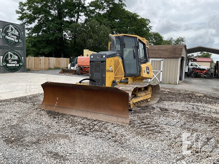 2021-deere-650k-lgp-image-8
