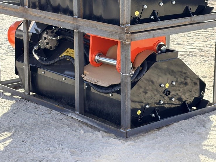caterpillar-308-image-3