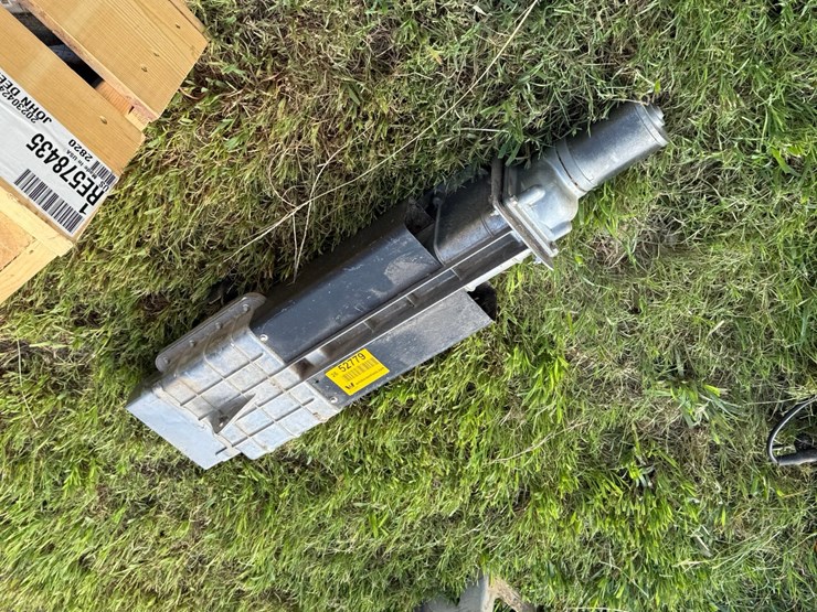 2011-john-deere-9770-sts-image-131