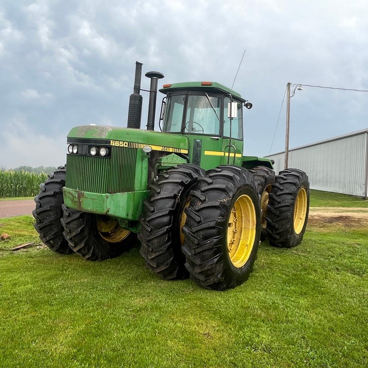 JOHN DEERE 8650