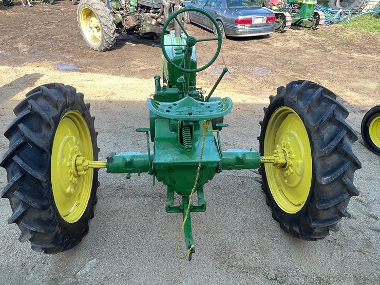 john-deere-h-image-7