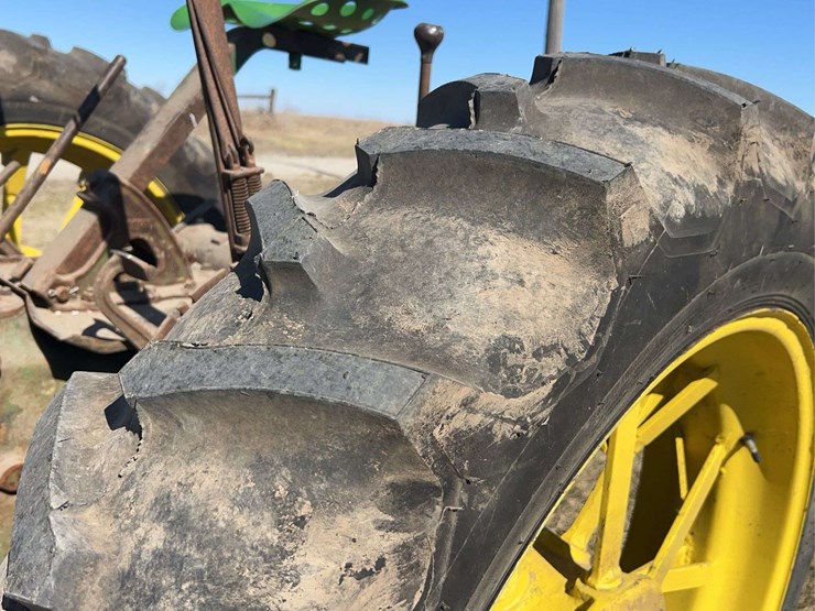 john-deere-model-a-image-40