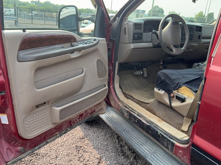 2001-ford-f250-image-17