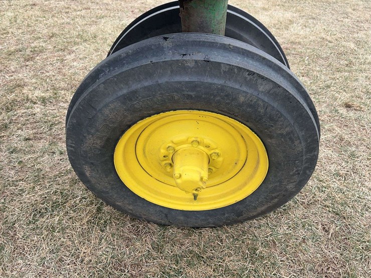 john-deere-model-a-image-18