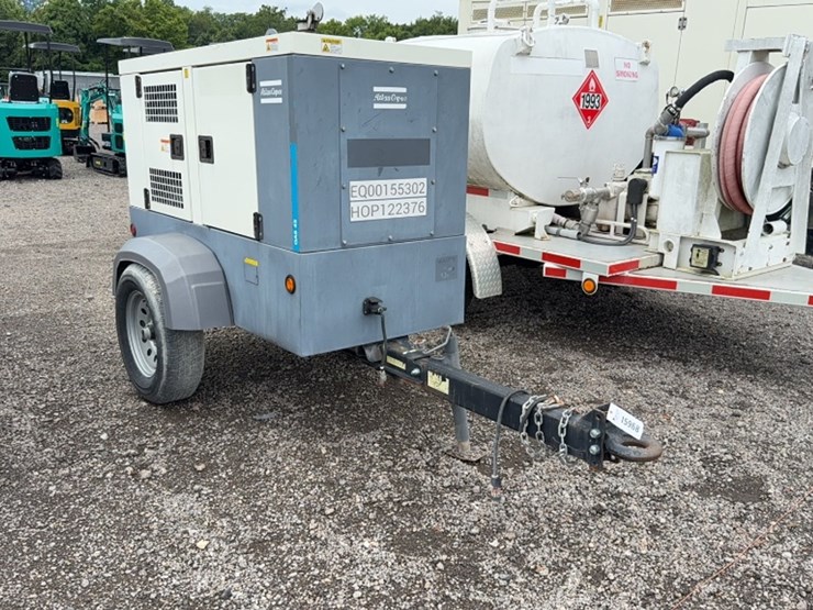 #2097-•-2019-atlas-copco-towable-3-phase-generator-image-2
