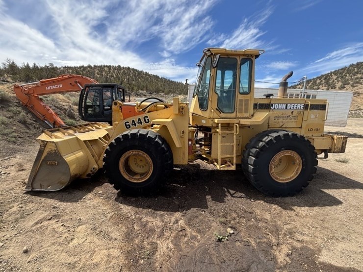 1995-deere-644g-image-2