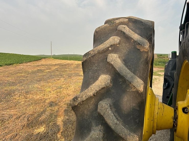 john-deere-6175r-image-32