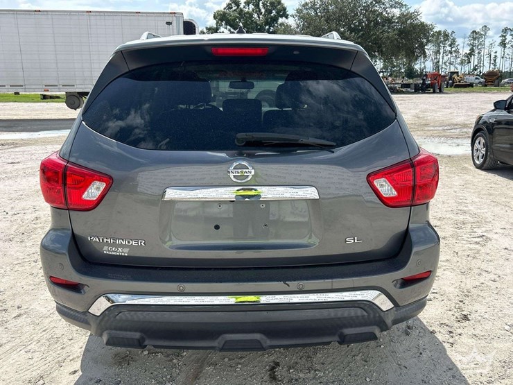 2018-nissan-pathfinder-image-25