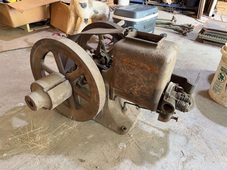 hit-and-miss-engine-image-2