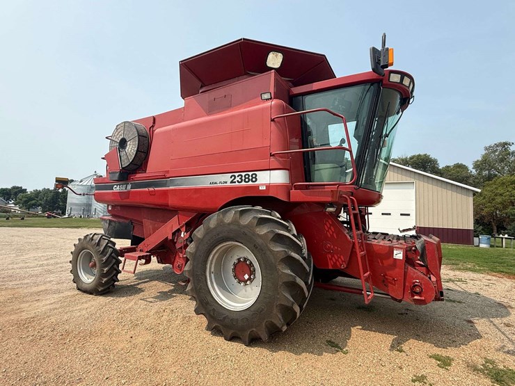 2003-case-ih-2388-image-2