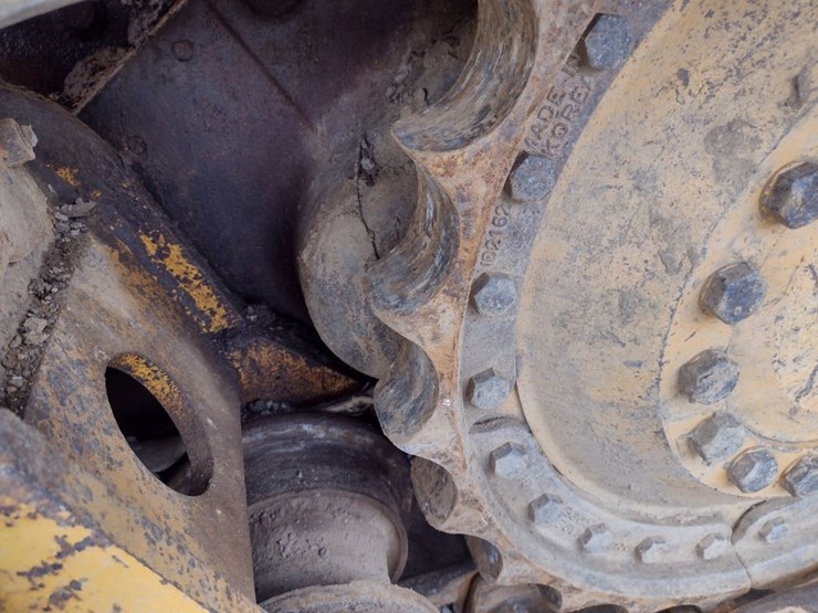 deere-700h-lt-image-15