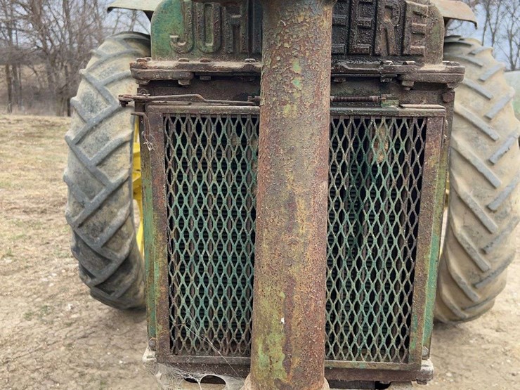 john-deere-model-b-image-9