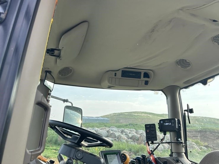 john-deere-6175r-image-52