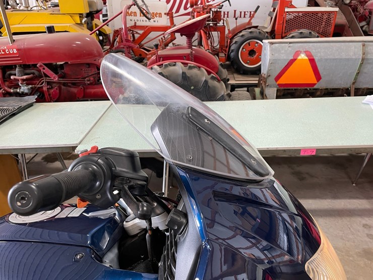 #4488-•-2004-bmw-r1150rt-motorcycle-(title-in-delay)-image-19