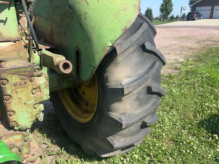john-deere-720-image-112