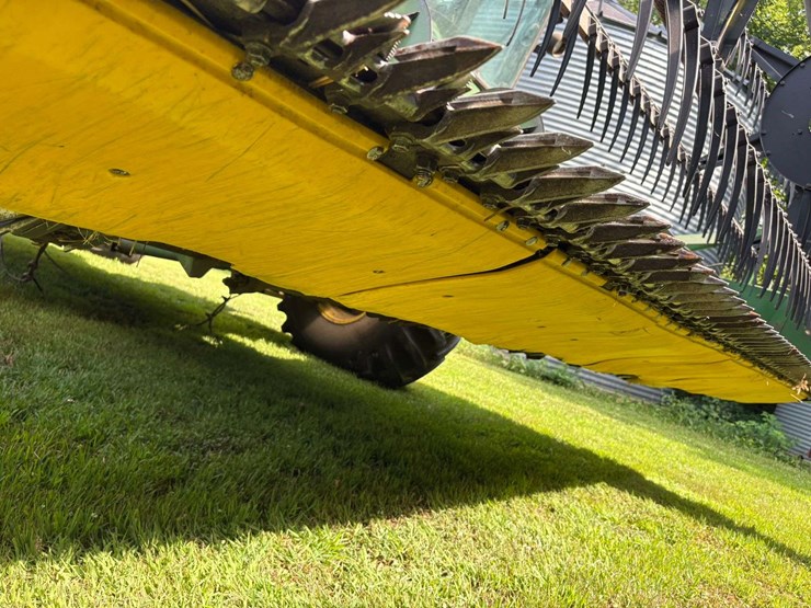 john-deere-216-image-8