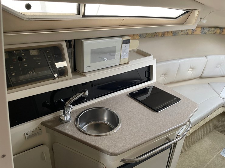 #2798-•-1999-chaparral-signature-27-cabin-cruiser-boat-image-34