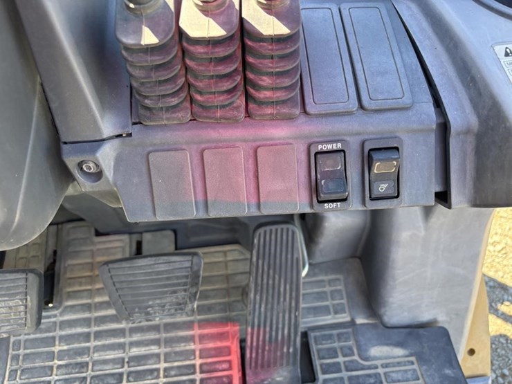 2019-caterpillar-2c6000-image-25