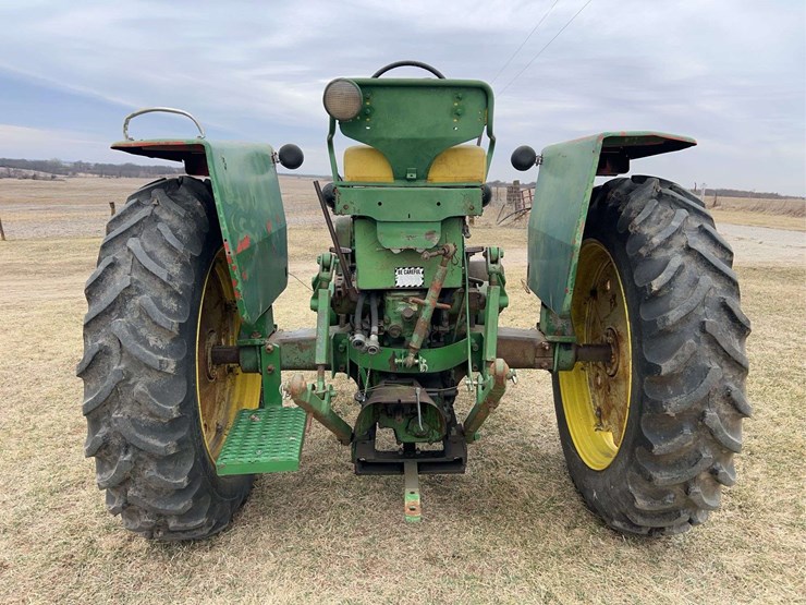 john-deere-70-image-4