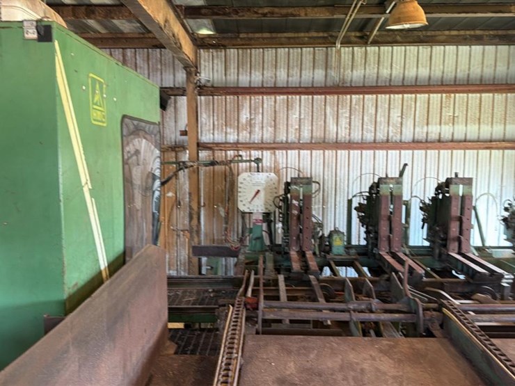 #104-•-4-headblock-hmc-ag-50bd-right-hand-carriage-and-track-frame-image-1